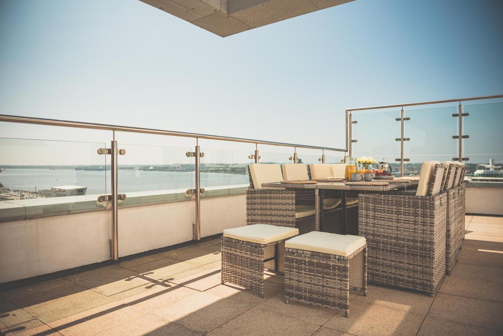 Novu Apartments Liverpool Waterfront Екстериор снимка