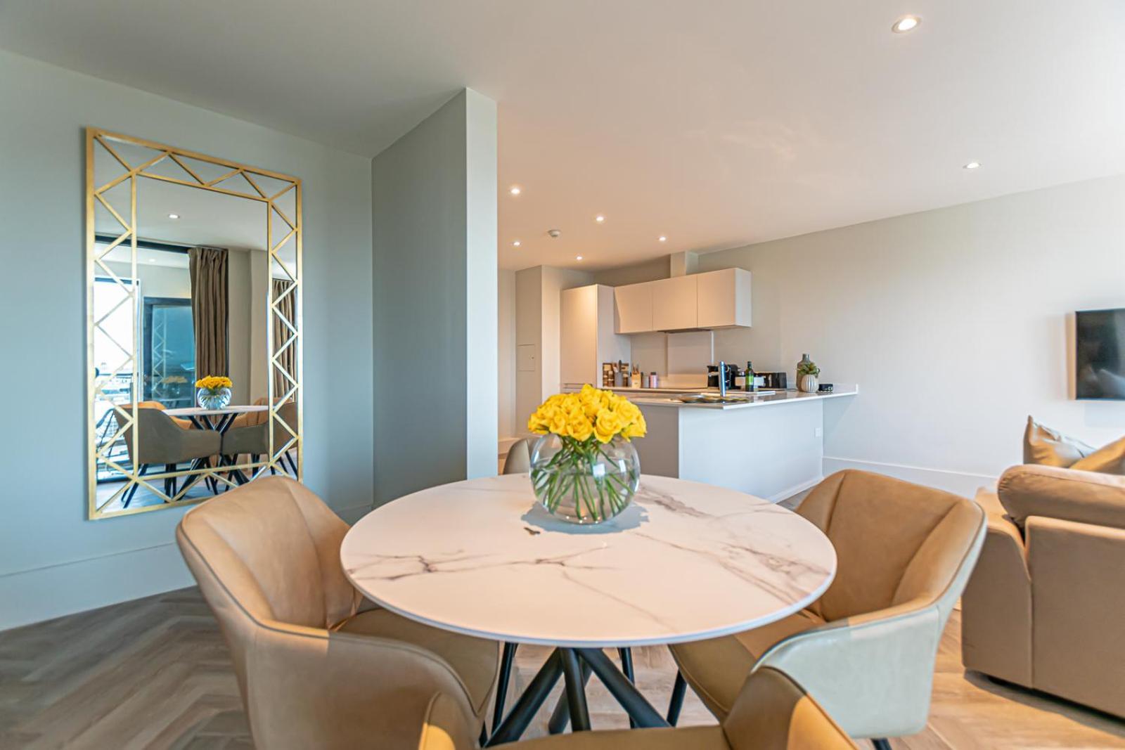 Novu Apartments Liverpool Waterfront Екстериор снимка