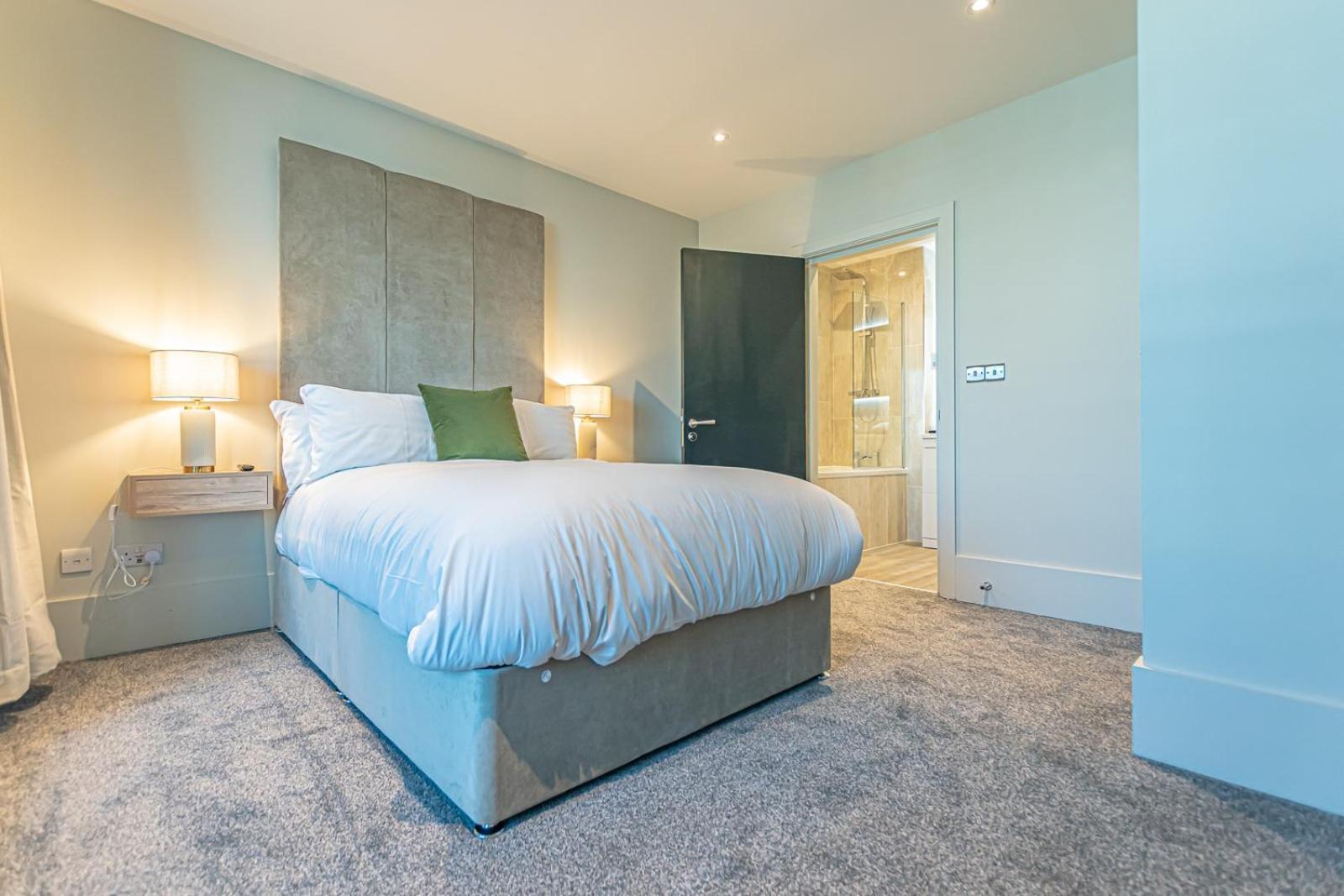 Novu Apartments Liverpool Waterfront Екстериор снимка